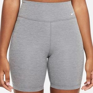 Nike Mid-Rise Bike Shorts